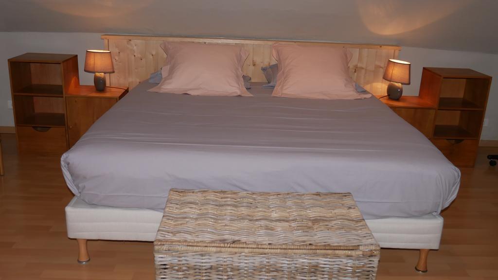 Chambres D'Hotes La Ferme Du Scardon Neufmoulin Ngoại thất bức ảnh