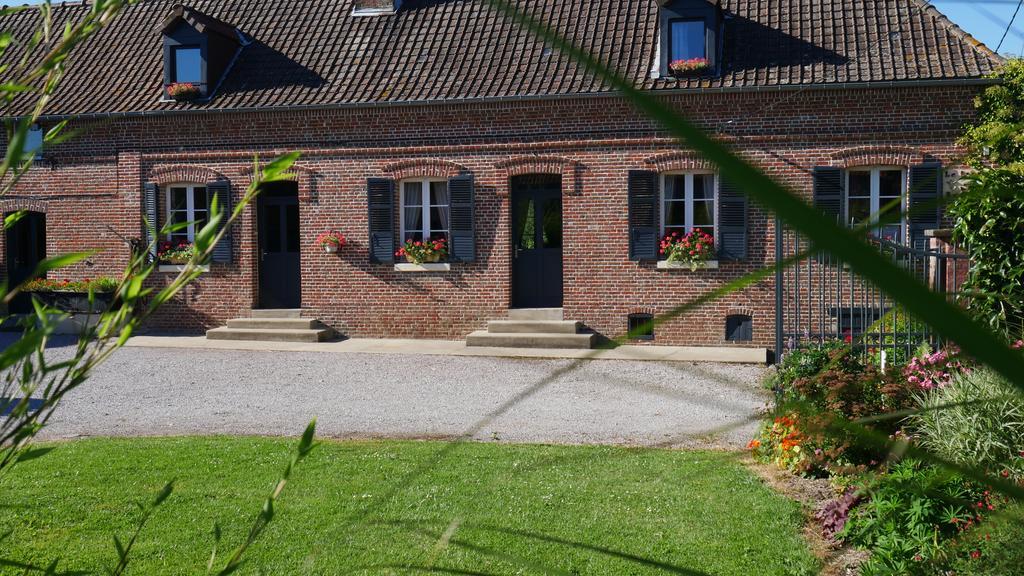 Chambres D'Hotes La Ferme Du Scardon Neufmoulin Ngoại thất bức ảnh